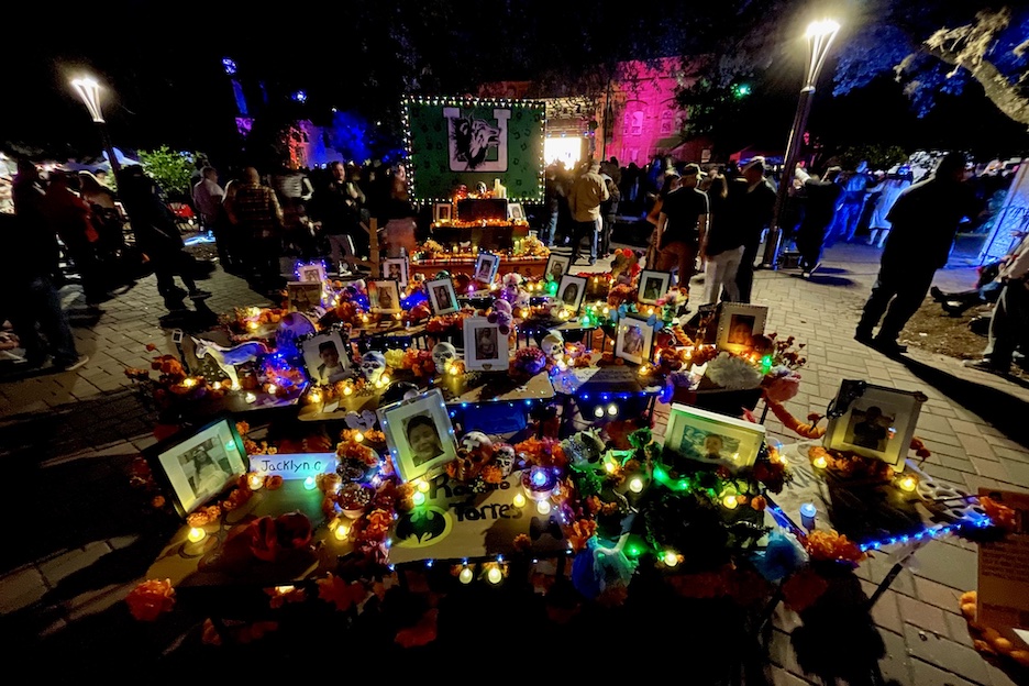 Lanier MuertosFest Altar 21 desks